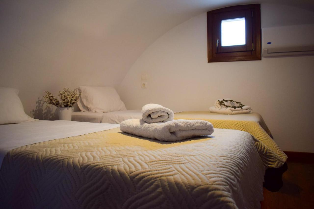 Sunshine House For 9, Cozy Set Up,Verandas, Sea View. Karterados  Esterno foto