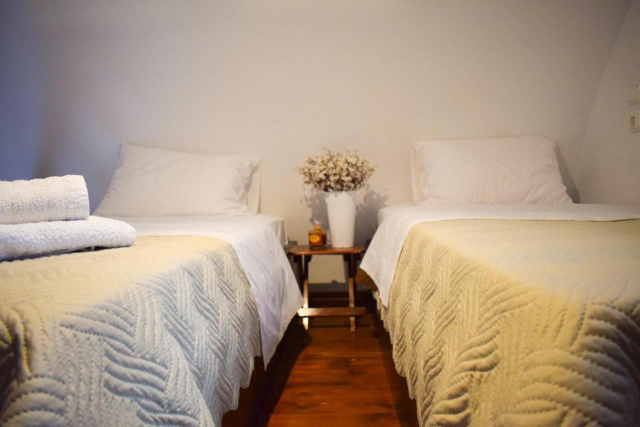 Sunshine House For 9, Cozy Set Up,Verandas, Sea View. Karterados  Esterno foto