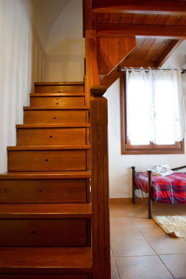 Sunshine House For 9, Cozy Set Up,Verandas, Sea View. Karterados  Esterno foto