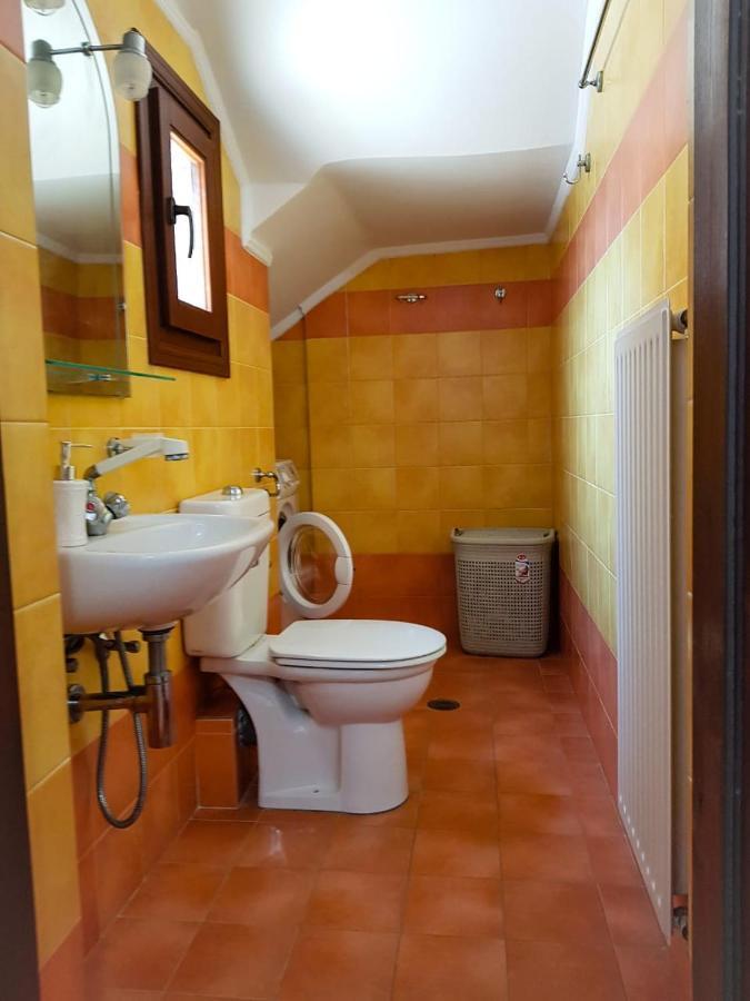 Sunshine House For 9, Cozy Set Up,Verandas, Sea View. Karterados  Esterno foto